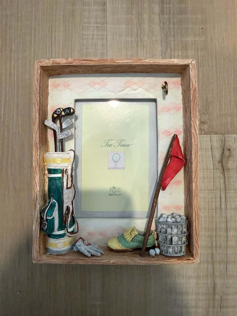 Russ Berrie Tee Time Golf Shadow Box 3D Picture Frame 3.5x5